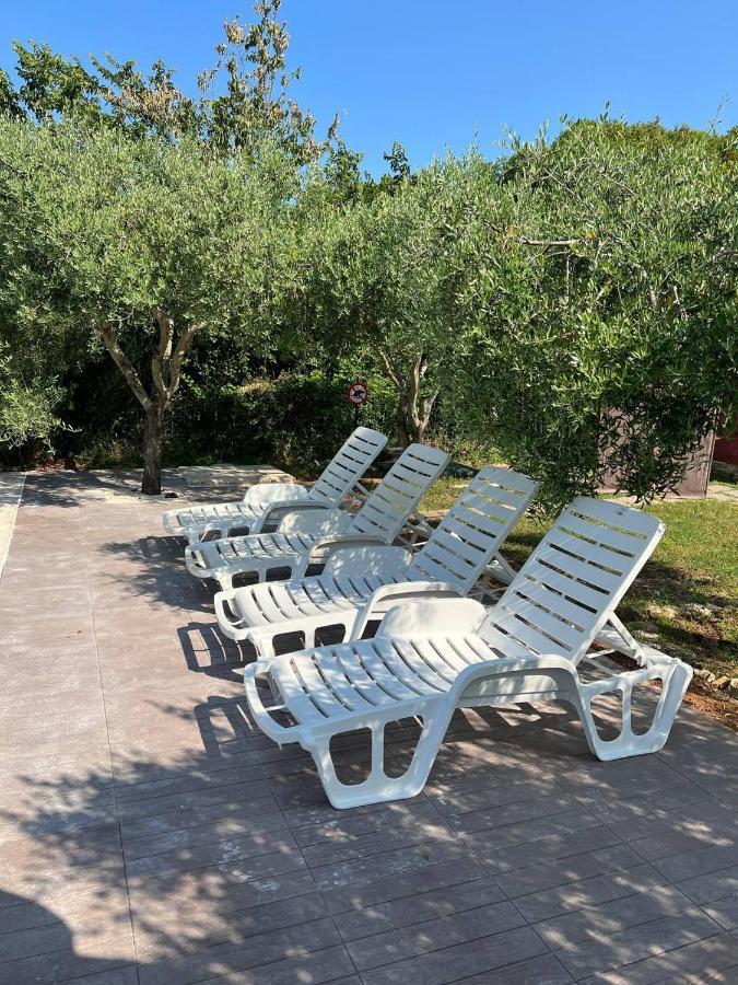 Domus Maria With Swimming Pool And Free Parking Villa Banjole Exteriör bild