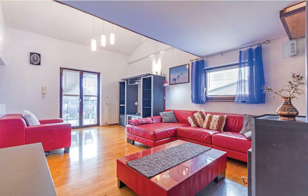 Domus Maria With Swimming Pool And Free Parking Villa Banjole Exteriör bild